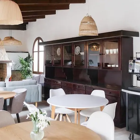 Lägenhet Colao Auf Fincagehoeft, Grosszuegiges Schlafzimmer Mit Bad, Gemeinschaftskueche, Xxl Pool, Wifi, Klima, Yoga *